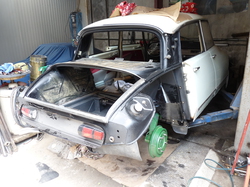  <a style='color: #fff;' href='/uploaded/photo/deshabillage-d-une-ds-pour-en-faire-une-id-54c100b7a196b.jpg'>(Télécharger)</a>