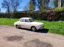  <a style='color: #fff;' href='/uploaded/photo/embouteillage-d-arnay-625c501d275e4.jpg'>(Télécharger)</a>