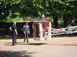  <a style='color: #fff;' href='/uploaded/photo/expo-pompiers-is-sur-tille-55b0bb8abae30.jpg'>(Télécharger)</a>