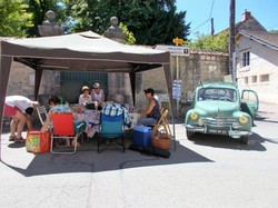  <a style='color: #fff;' href='/uploaded/photo/exposition-chambolle-musigny-59a5a06f3946e.jpg'>(Télécharger)</a>