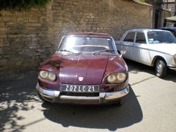  <a style='color: #fff;' href='/uploaded/photo/exposition-chambolle-musigny-59a5a28d7821b.jpg'>(Télécharger)</a>