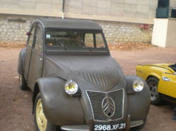  <a style='color: #fff;' href='/uploaded/photo/exposition-nuits-saint-georges-5815c6e2cc358.jpg'>(Télécharger)</a>