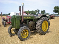  <a style='color: #fff;' href='/uploaded/photo/fete-du-battage-chaussin-59a5aae278697.jpg'>(Télécharger)</a>