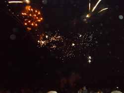  <a style='color: #fff;' href='/uploaded/photo/feu-artifice-chevigny-saint-sauveur-55b0c1e5e3fc2.jpg'>(Télécharger)</a>