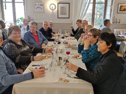  <a style='color: #fff;' href='/uploaded/photo/repas-fin-d-annee-61bda9e7e7eaa.jpg'>(Télécharger)</a>