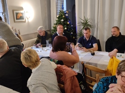  <a style='color: #fff;' href='/uploaded/photo/repas-fin-d-annee-61bdaa14d5cf1.jpg'>(Télécharger)</a>