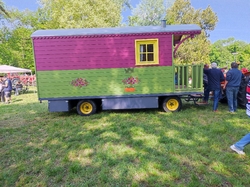  <a style='color: #fff;' href='/uploaded/photo/saint-julien-et-vignoles-2022-62c1b6010b1cd.jpg'>(Télécharger)</a>