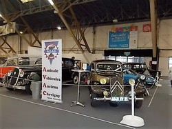  <a style='color: #fff;' href='/uploaded/photo/salon-auto-moto-retro-dijon-56f0087646ead.jpg'>(Télécharger)</a>