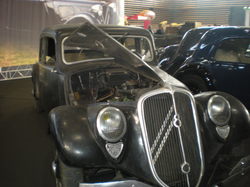  <a style='color: #fff;' href='/uploaded/photo/salon-epoqu-auto-547489e3315b4.jpg'>(Télécharger)</a>