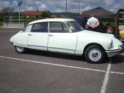  <a style='color: #fff;' href='/uploaded/photo/vide-garage-acdg-5562efaa6198d.jpg'>(Télécharger)</a>