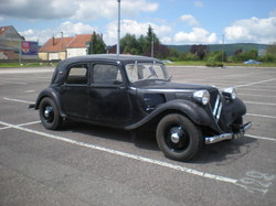  <a style='color: #fff;' href='/uploaded/photo/vide-garage-acdg-5562efd7cac17.jpg'>(Télécharger)</a>