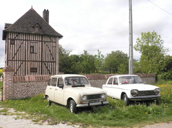  <a style='color: #fff;' href='/uploaded/photo/voitures-de-nos-adherents-535dfd734e425.jpg'>(Télécharger)</a>